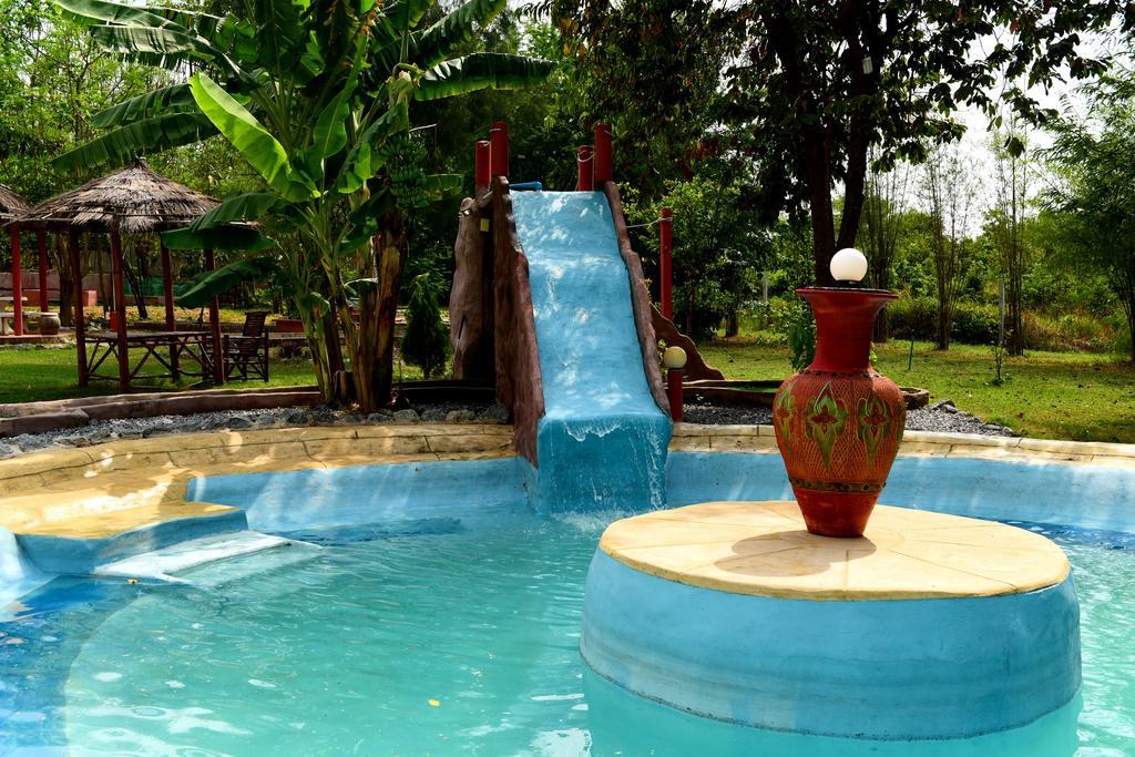 Mirabel Club Resort Jomtien Beach Exterior foto